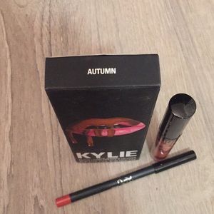 Kylie Cosmetics Makeup - Kylie matte liquid lipstick and liner Kylie Cosmetics Makeup - Kylie matte liquid lipstick and liner